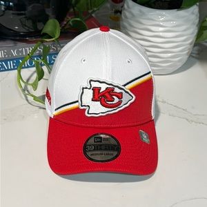 New Kansas City Chiefs New Era 39thirty flex fit cap M/L